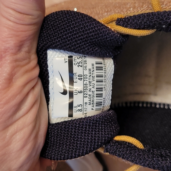 Limited Edition Nike Air Max - Picture 7 of 11